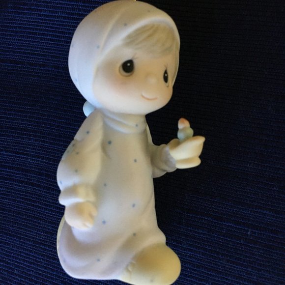 Precious Moments Ornaments - set of 2 - Picture 2 of 3